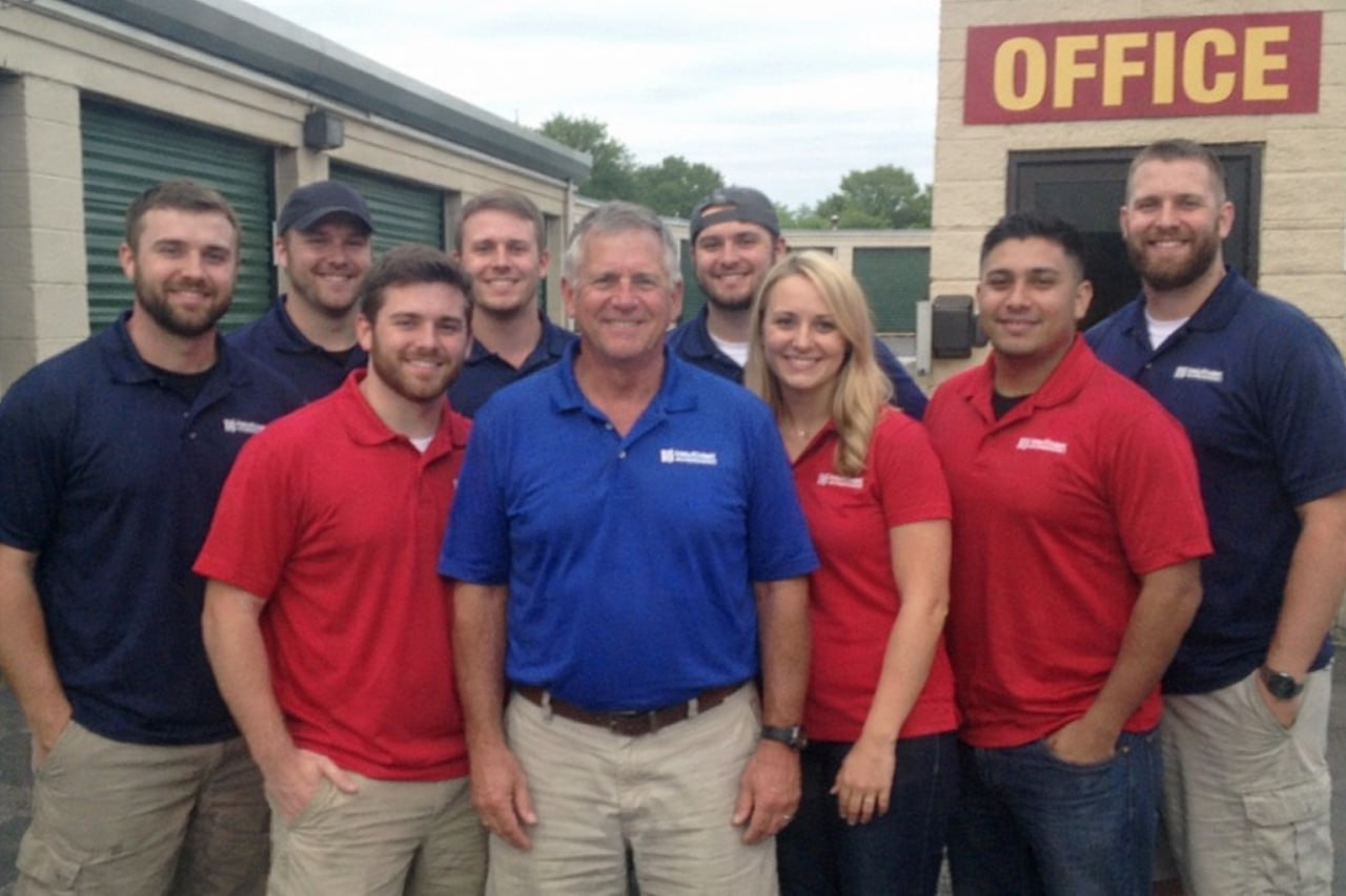 Water damage restoration professionals in Costa Mesa, CA